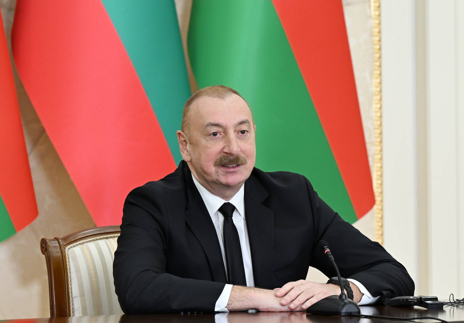 Prezident: Regional nəqliyyat qovşaqlarına çevrilmək üçün qonşularınızla yaxşı münasibətləriniz olmalıdır
