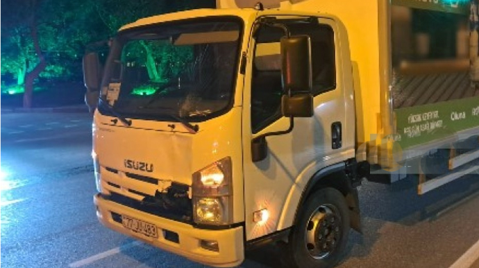 Bakıda “Bravo”nun yük daşıyan maşını piyadanı vurub öldürdü - FOTO