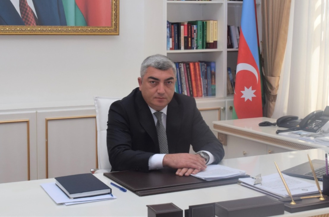 İcra başçısı köməkçisini işdən çıxarıb şəhərə “mer” təyin etdi