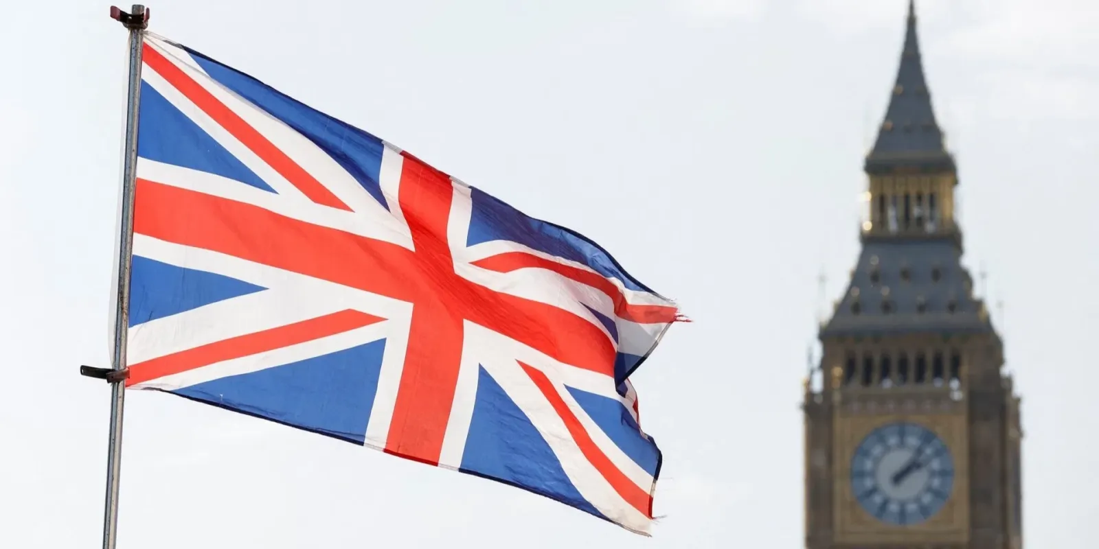 London Kiyevə 27 milyon dollar ayırdı