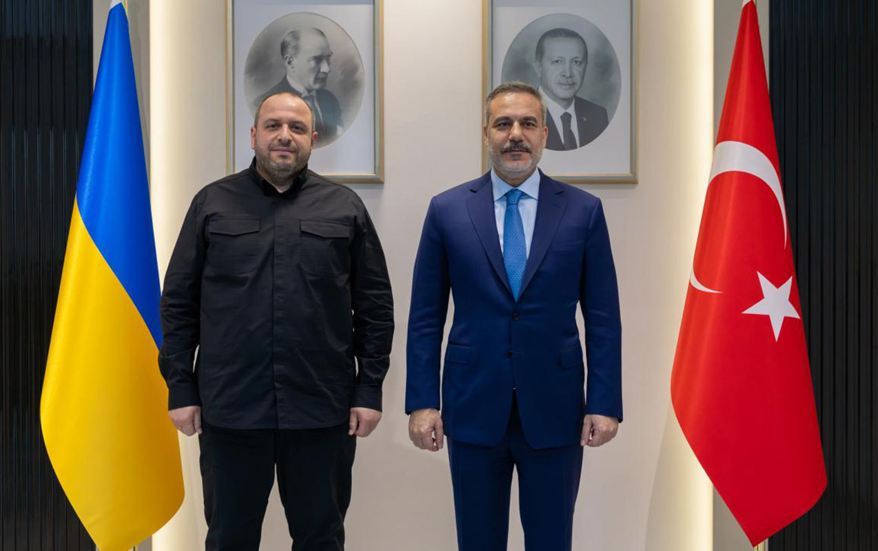 Hakan Fidan Ankarada Rustem Umerovla görüşdü