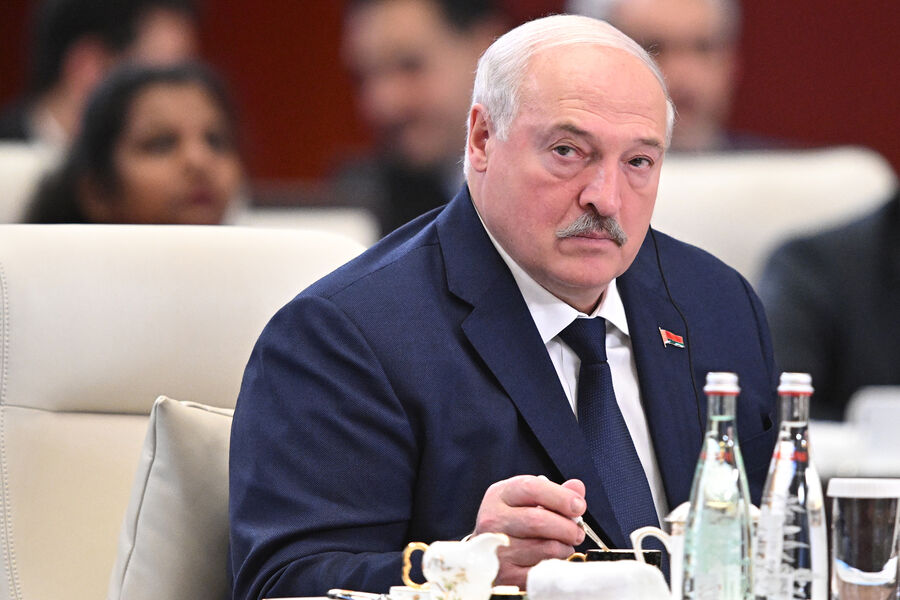 Lukaşenko Rusiyaya səfər edib