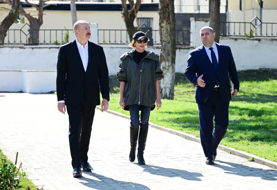 Prezident İlham Əliyev Xocavənd şəhər və Xocavənd kənd sakinləri ilə görüşüb - FOTO
