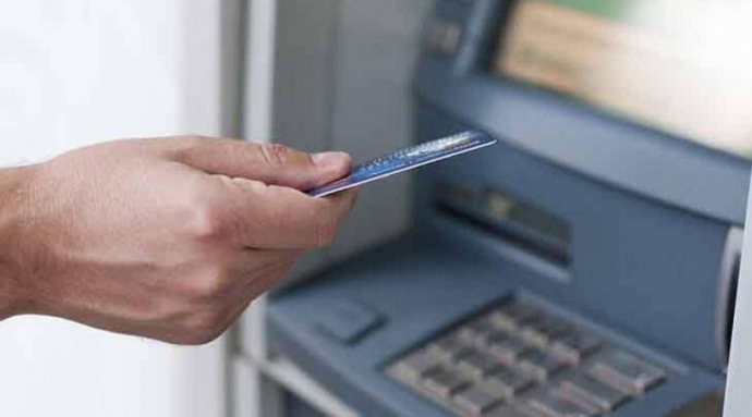 Ötən ay bankomatlardan nə qədər pul çıxarılıb?