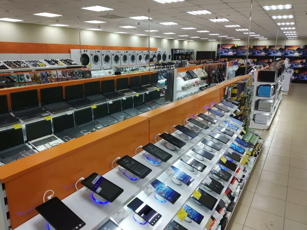 Bəzi smartfonların qiymətində ciddi artım gözlənilir