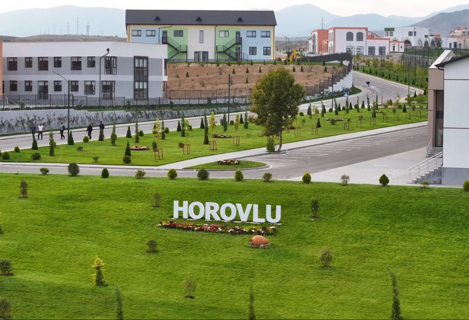 Növbəti köç karvanı Horovlu kəndinə çatıb