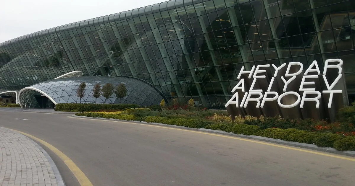 Heydər Əliyev Beynəlxalq Aeroportu iki beynəlxalq reysi ehtiyat hava limanı kimi qəbul edib