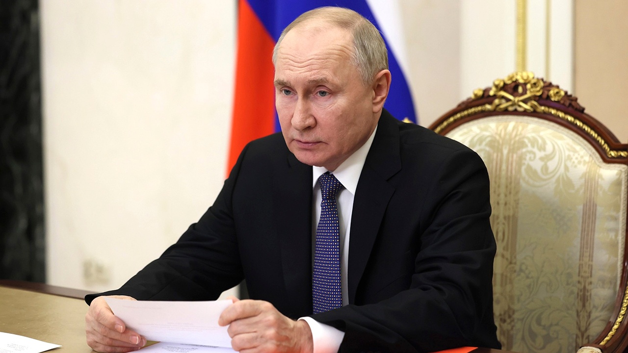 Putin Xameneinin öldürülməsini pislədi