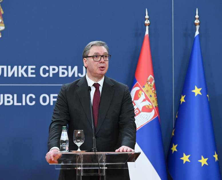 Serbiya diplomatları İrandan Azərbaycana təxliyə olunacaq - Vuçiç