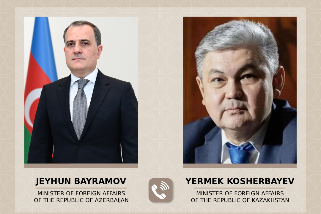 Ceyhun Bayramov qazaxıstanlı həmkarı ilə danışıb