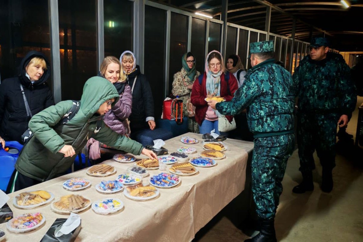 İrandan Azərbaycan sərhədi ilə indiyədək 1222 nəfər təxliyə edilib - FOTO - YENİLƏNİB