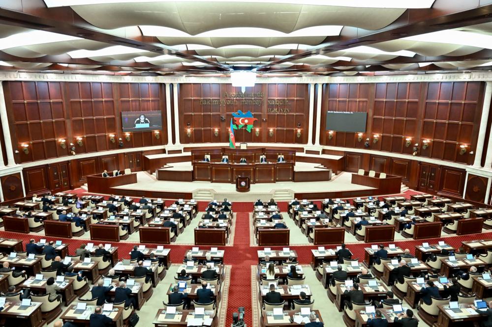 Milli Məclisdə hökumətin hesabatının müzakirə ediləcəyi tarix açıqlanıb 