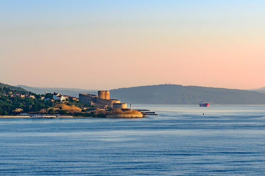 Dardanel boğazı bağlandı