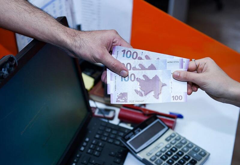 Ötən il maaş və pensiyalar bu qədər artıb