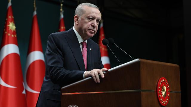 Hava məkanımızı pozan hər cür təhdidə qarşı lazımi tədbirlər görülür - Ərdoğan 