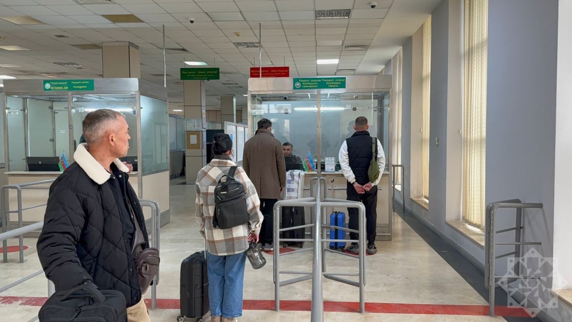 13 Rusiya, 4 Çin və 1 Qazaxıstan vətəndaşı İrandan Azərbaycana təxliyə olunub