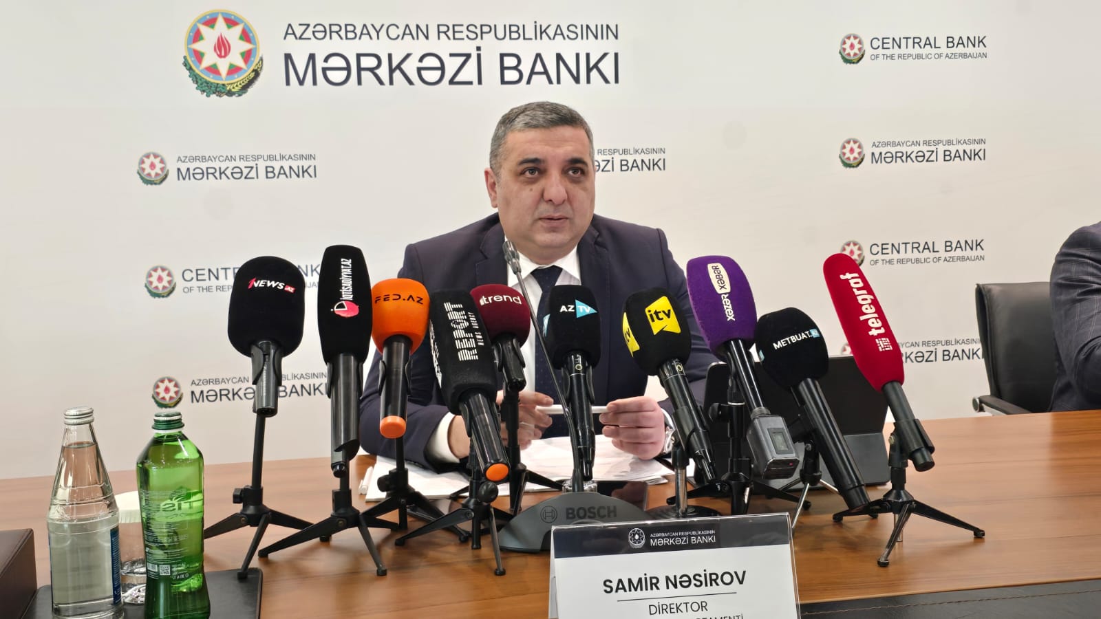 Azərbaycanın cari əməliyyatlar balansının profisiti 25 % azalıb