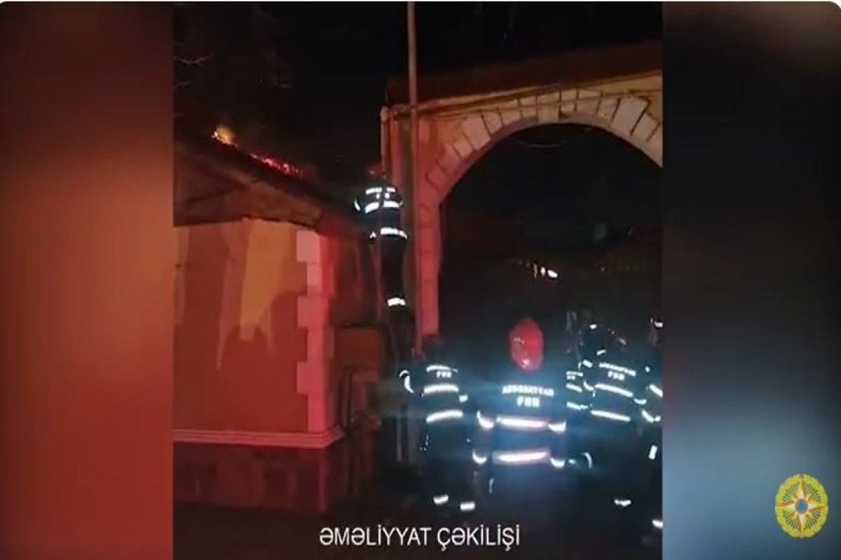 Şəmkirdə yaşayış evində yanğın olub - VİDEO