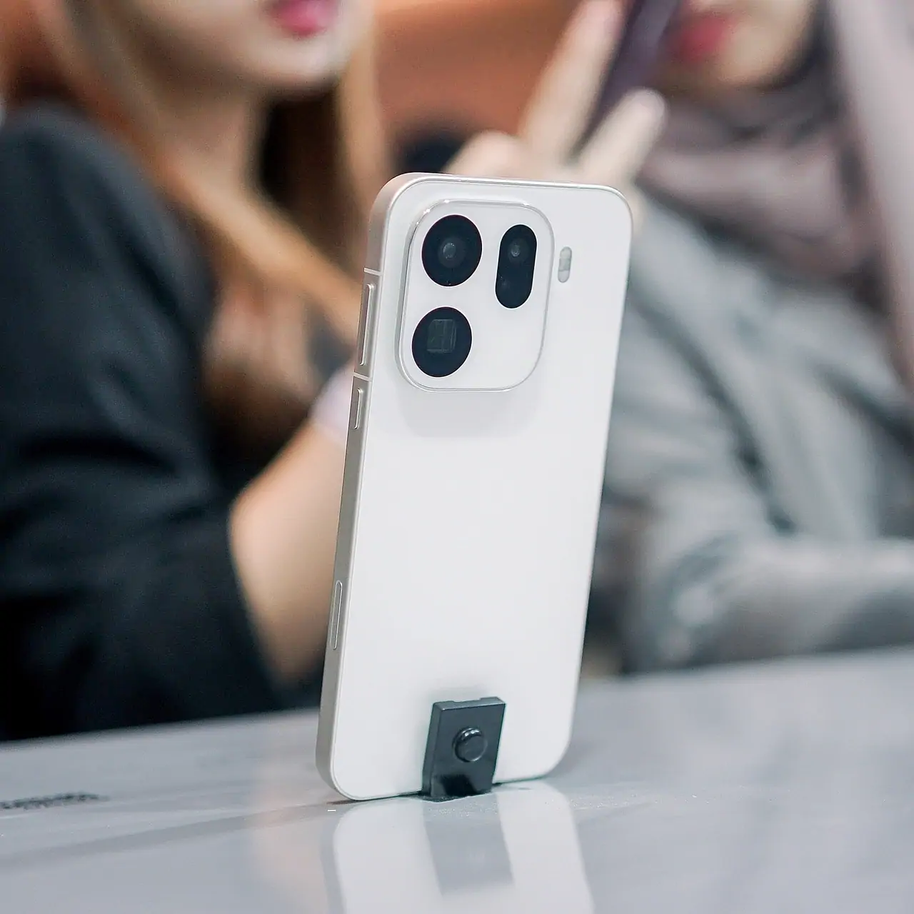 "Samsung" smartfonları istifadəçilərinə kompensasiya ödəniləcək