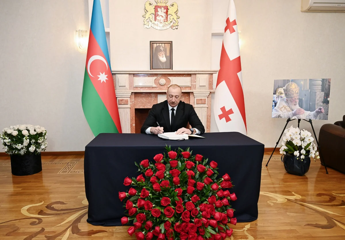 İlham Əliyev Gürcüstanın Azərbaycandakı səfirliyində olub, başsağlığı verib