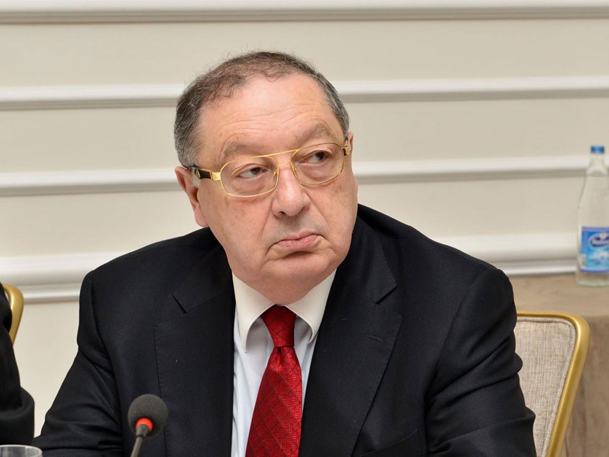 Prezident Cəmil Əliyevi "İstiqlal" ordeni ilə təltif edib