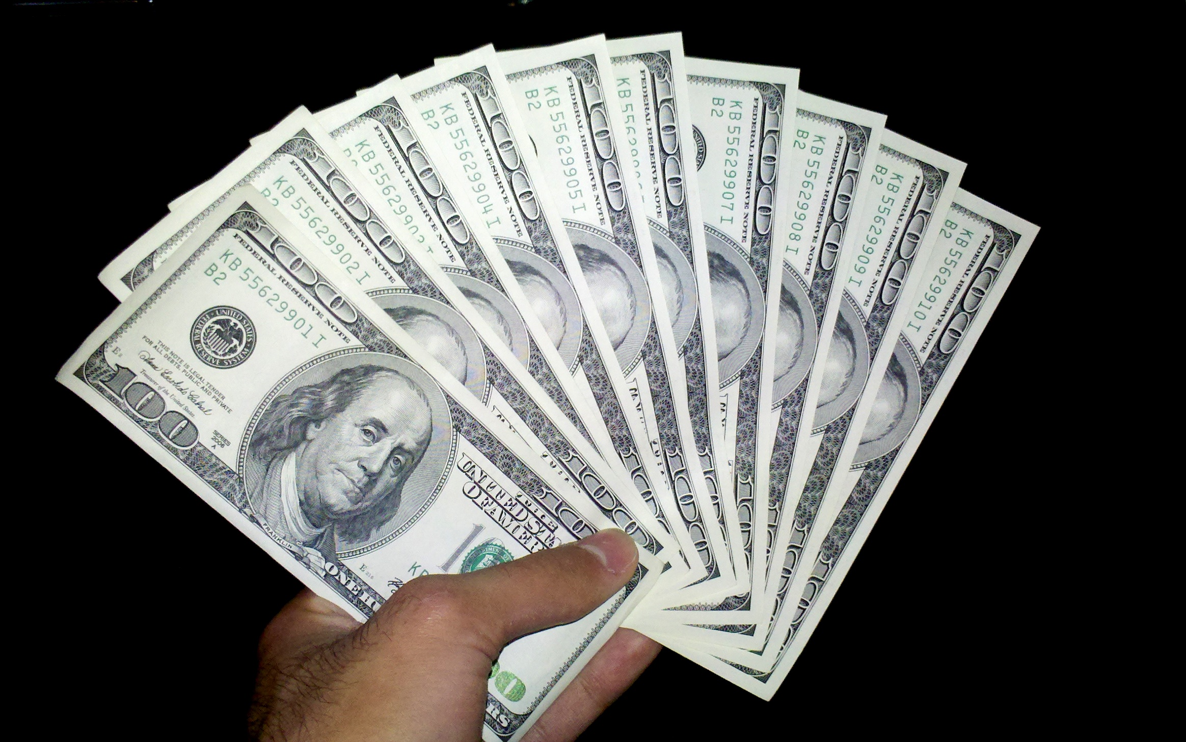 ABŞ 45 gün ərzində şirkətlərə 166 milyard dollarlıq rüsumları geri qaytaracaq