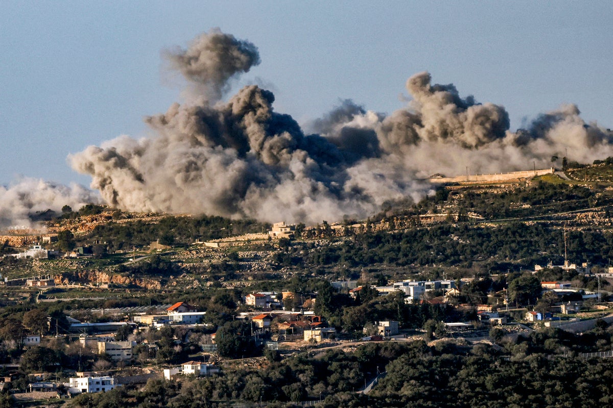 Livana endirilən zərbələr nəticəsində ölənlərin sayı 1 400-ü keçib
