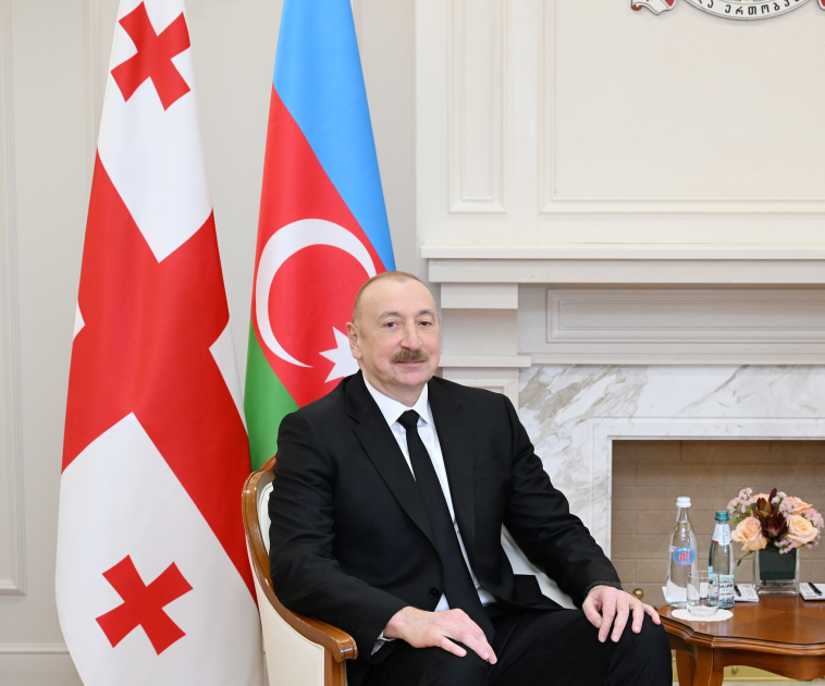 Prezident: Əminəm ki, səfərim iki qardaş ölkə arasındakı əlaqələrə yeni təkan verəcək