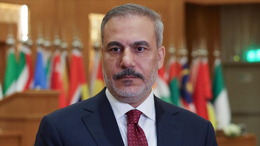 Hakan Fidan İran ətrafındakı münaqişəni Əraqçi ilə müzakirə edib