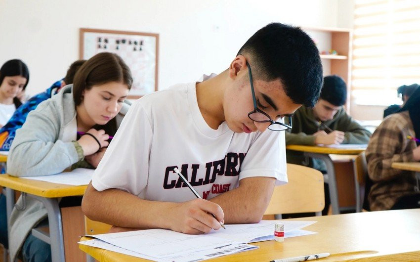 Aprelin 12-si keçiriləcək buraxılış imtahanında 53 minə yaxın şagird iştirak edəcək