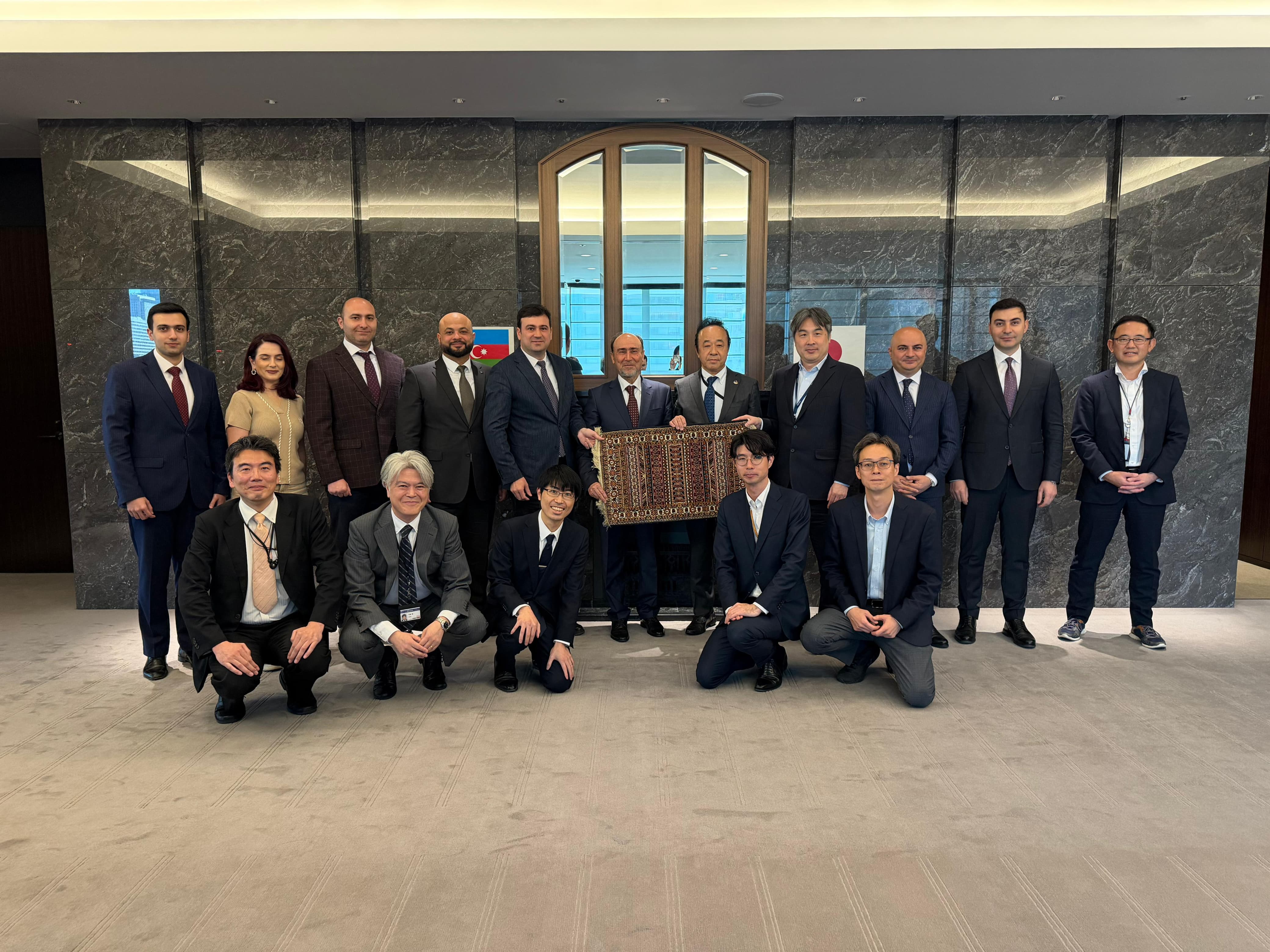 Azərbaycan və Yaponiya bank sektorunda əməkdaşlığı müzakirə ediblər