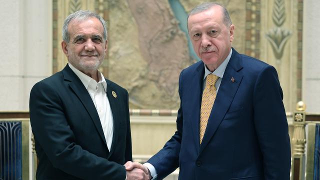 Türkiyə və İran prezidentləri arasında telefon danışığı olub
