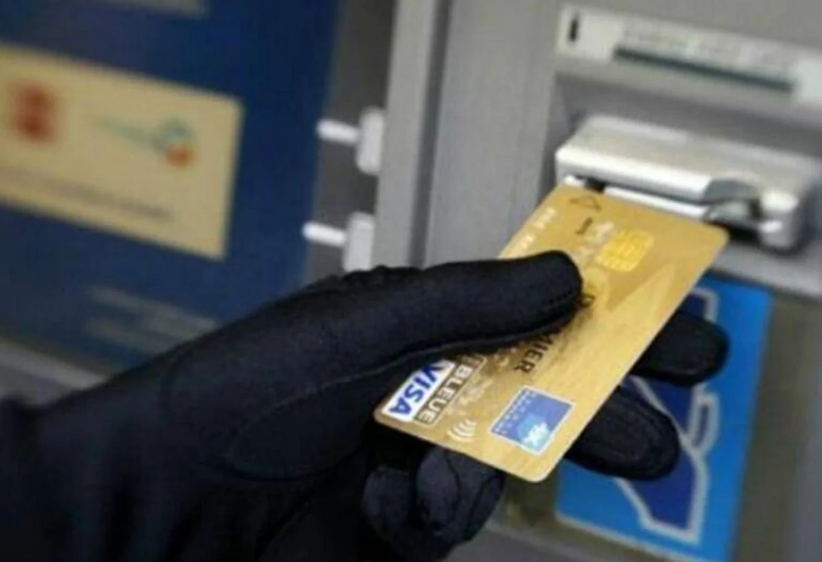 Tapdığı bank kartı ilə onlayn alış-veriş edən şəxs saxlanılıb