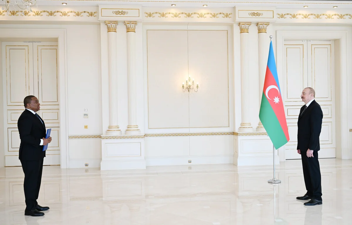 İlham Əliyev Esvatininin Azərbaycana yeni təyin olunmuş səfirini qəbul edib - YENİLƏNİB