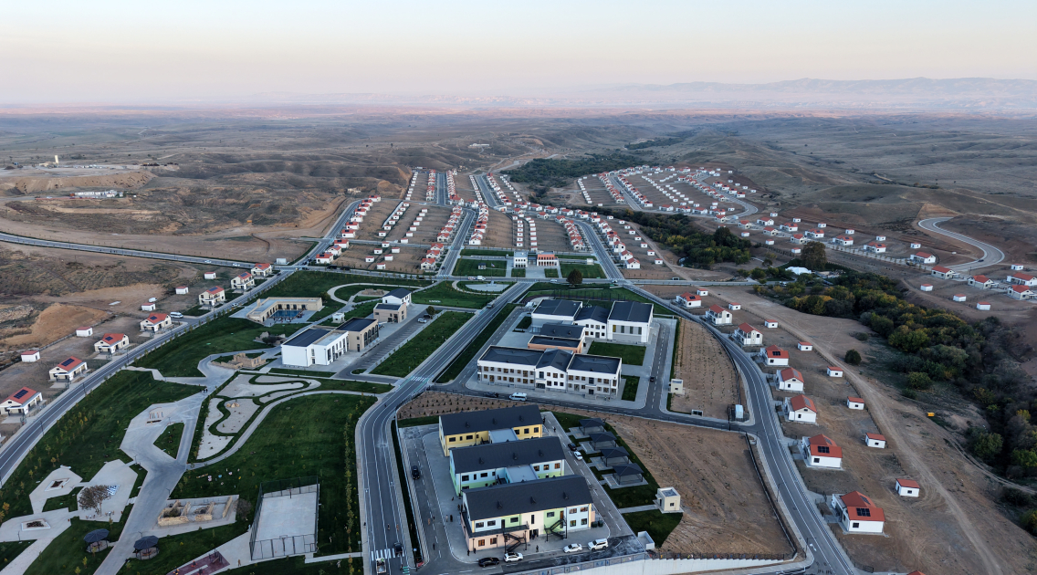 Baş nazirin müavini azad edilmiş ərazilərdə görülən işləri açıqlayıb
