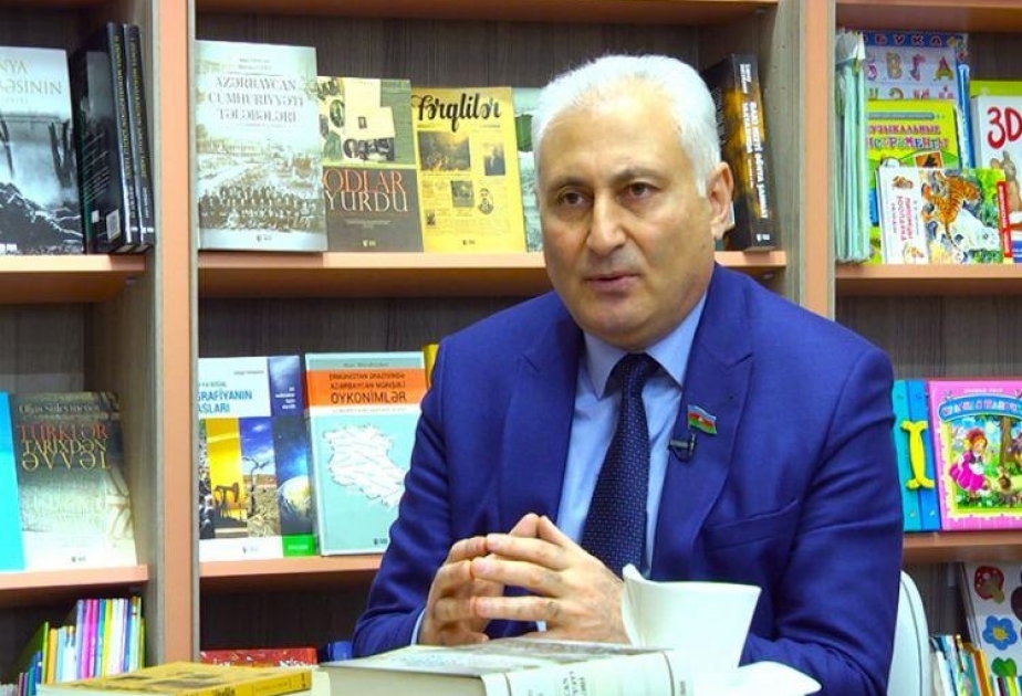 Hikmət Babaoğlu "Şöhrət" ordeni ilə təltif edilib - SƏRƏNCAM