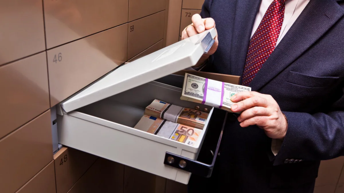 Naxçıvanda bank əmanətləri 45 %-dən çox artıb