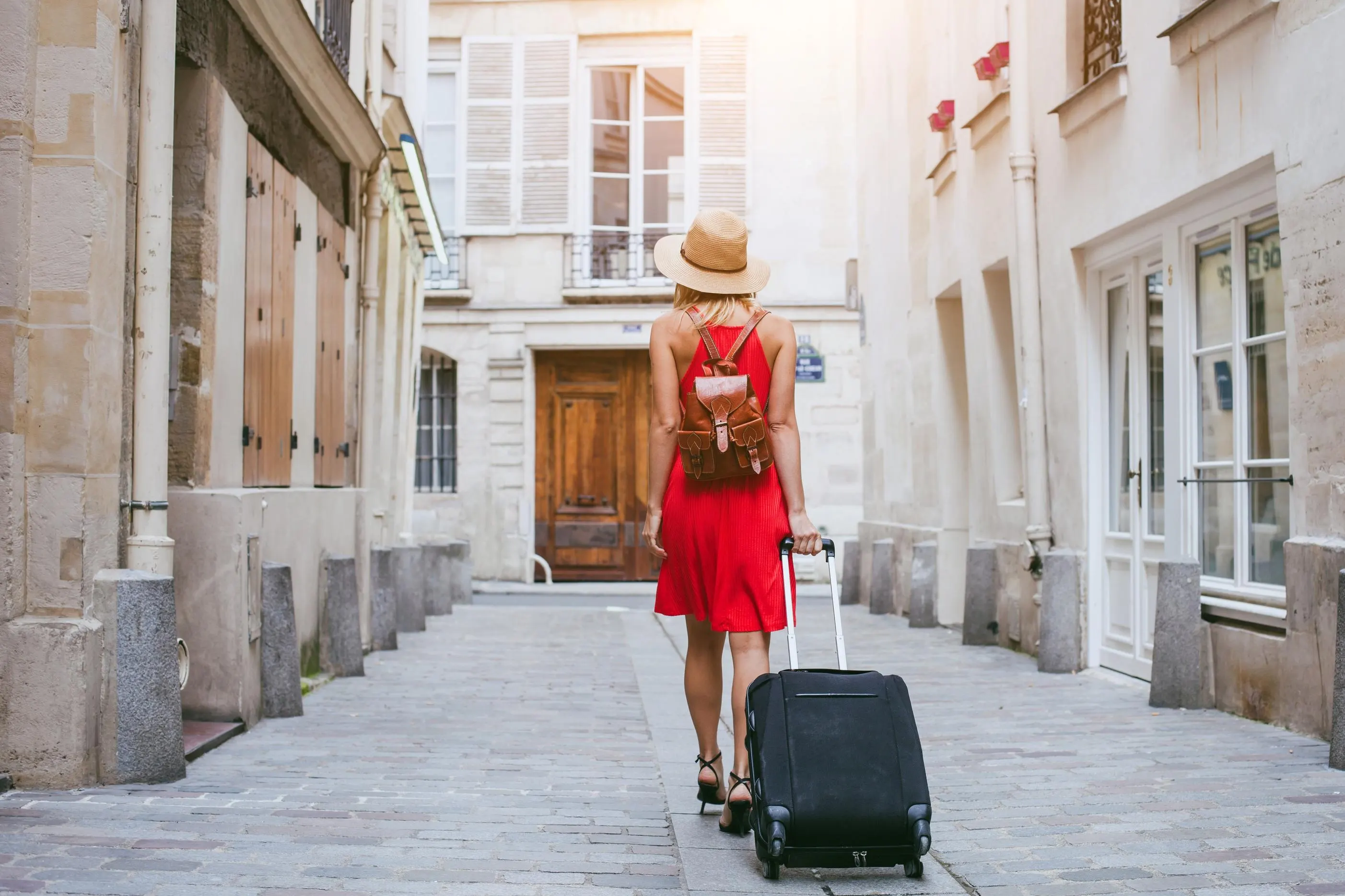Azərbaycana turist axını 5 %-ə yaxın azalıb