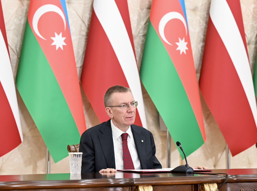 Latviya Prezidentinin Azərbaycana səfəri başa çatıb