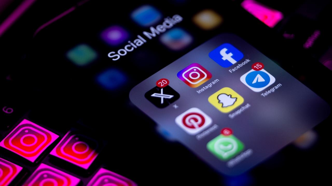 Norveç 16 yaşdan kiçik uşaqların sosial mediadan istifadəsini qadağan edəcək