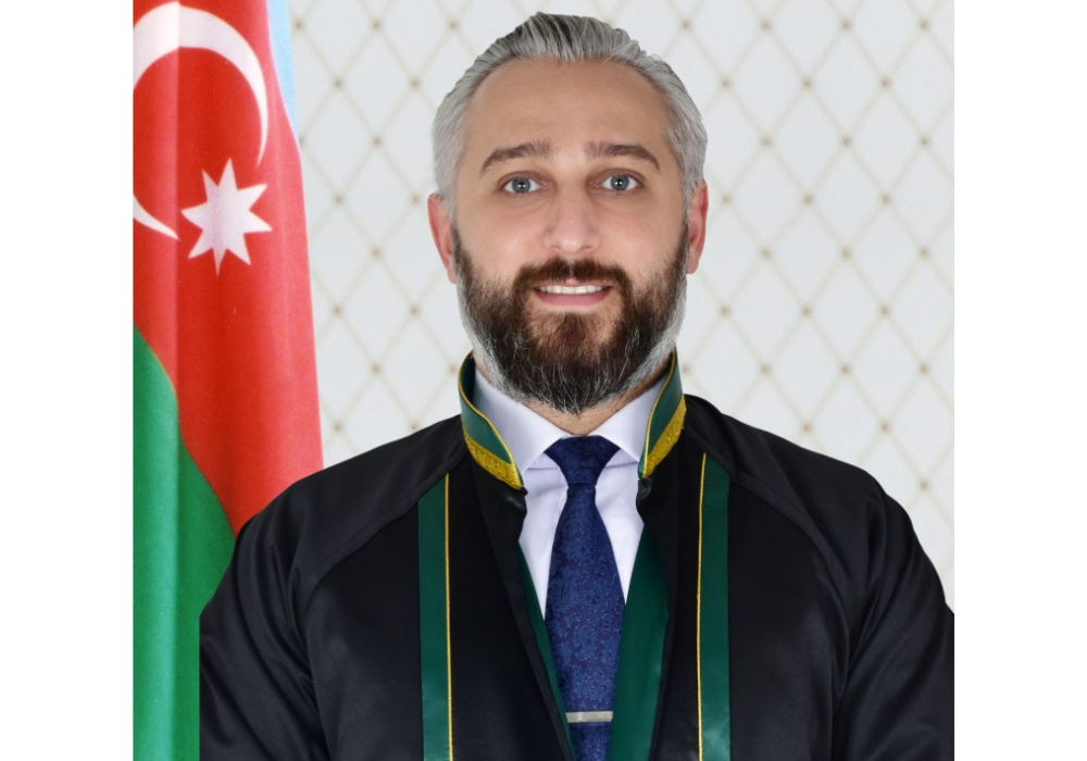 Vəkillər Kollegiyasının üzvü İngiltərə və Uels Hüquq Cəmiyyətinin üzvü seçilib