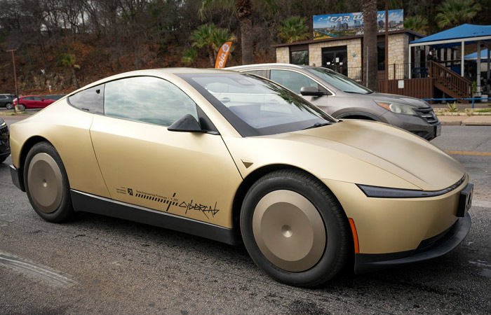 "Tesla" şirkəti "Cybercab"ın istehsalına başlayıb