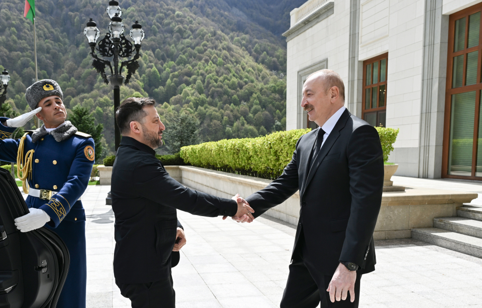 Ukrayna Prezidenti Volodimir Zelenski Azərbaycanda işgüzar səfərdədir