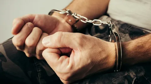 Axtarışda olan 153 nəfər ötən gün saxlanılıb
