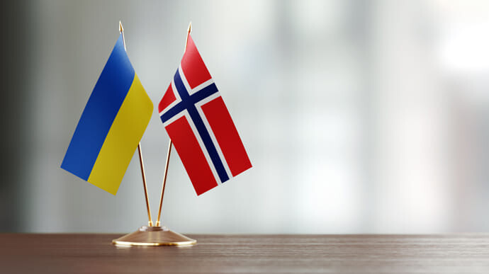 Norveç və Ukrayna dronların istehsalı ilə bağlı müqavilə imzalayıblar