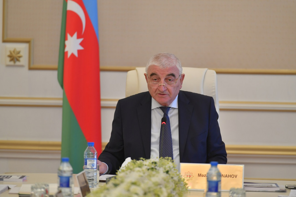 Məzahir Pənahov: Azərbaycanda seçki məntəqələrində bütün lazımi şərait yaradılıb