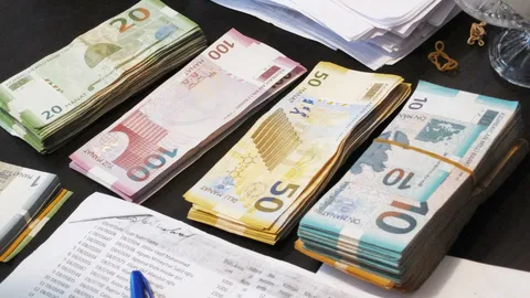 Dövlət istiqrazları üzrə ödənişlərinin məbləği açıqlanıb