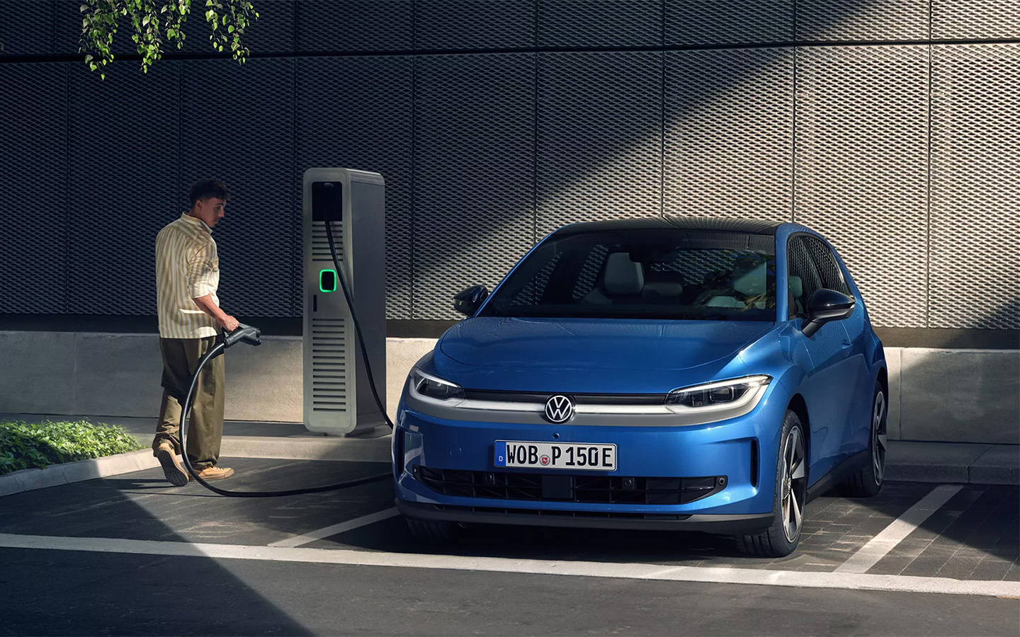 Dünyada "Volkswagen" avtomobillərinə tələb azaldı 