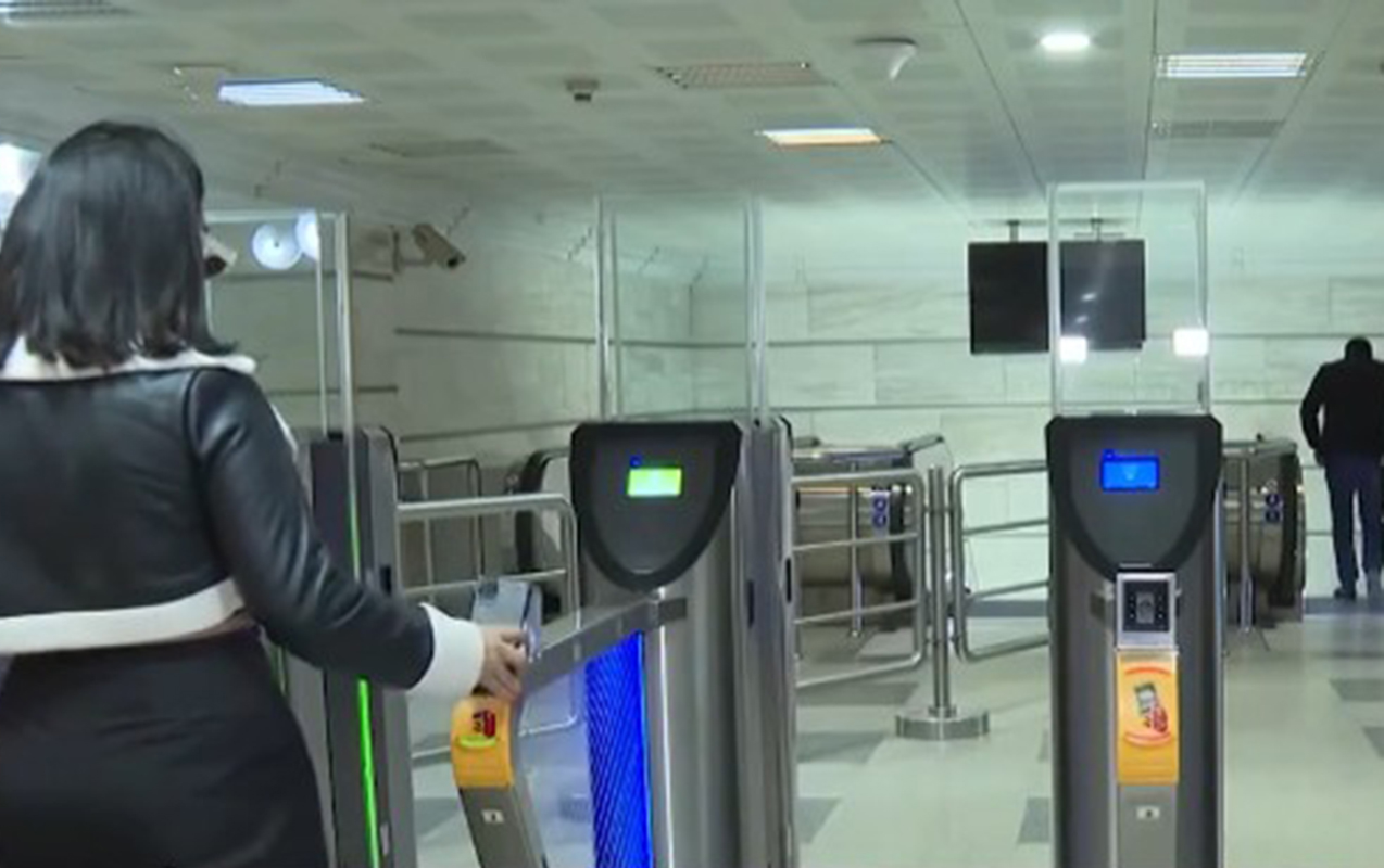 Metro və avtobuslarda əlavə gedişhaqqı ödənişləri çıxılır? - VİDEO