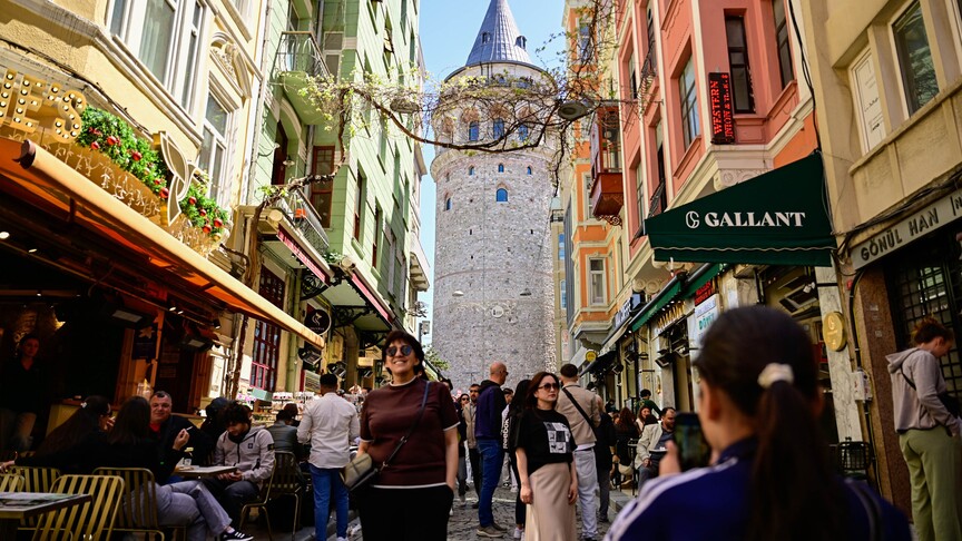 Türkiyənin turizm gəlirləri 10 milyard dollara çatır